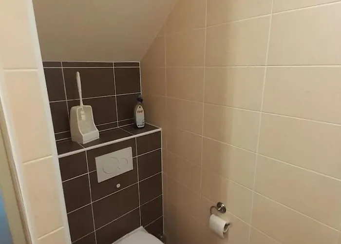 In Bauernhof By Interhome Apartamento Luins